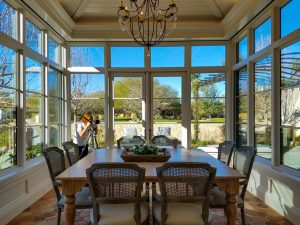 Us-Working-600pix-108