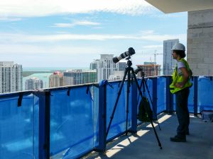 Us-Working-600pix-11