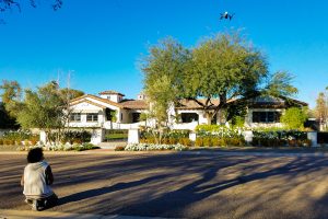 Us-Working-600pix-111