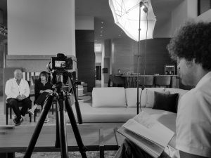 Us-Working-600pix-124