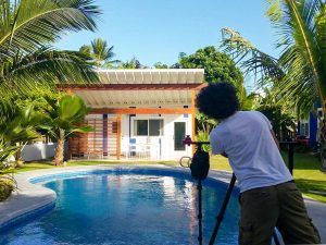 Us-Working-600pix-151