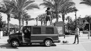 Us-Working-600pix-154