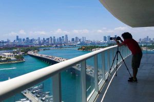 Us-Working-600pix-157