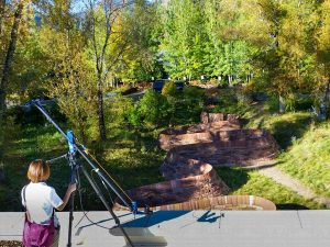 Us-Working-600pix-159