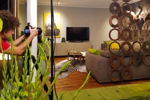 Us-Working-600pix-22