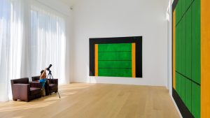 Us-Working-600pix-23