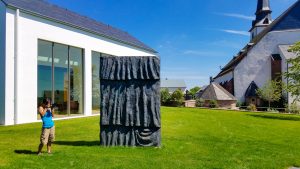 Us-Working-600pix-25