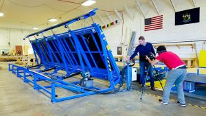 Us-Working-600pix-30