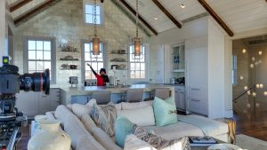 Us-Working-600pix-37