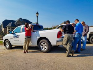 Us-Working-600pix-52