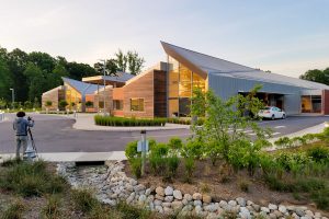 Us-Working-600pix-63