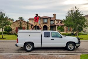 Us-Working-600pix-68