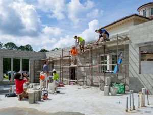 Us-Working-600pix-80