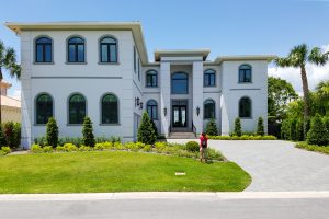 Us-Working-600pix-83