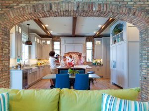 Us-Working-600pix-84