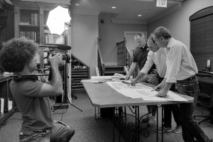 Us-Working-600pix-94