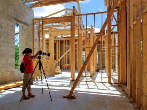 Us-Working-600pix-95